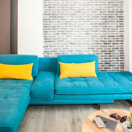 Secret Loft, 2min Walk From The Beach. High Tech! * Hanya