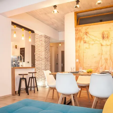 Daire Secret Loft, 2min Walk From The Beach. High Tech! *